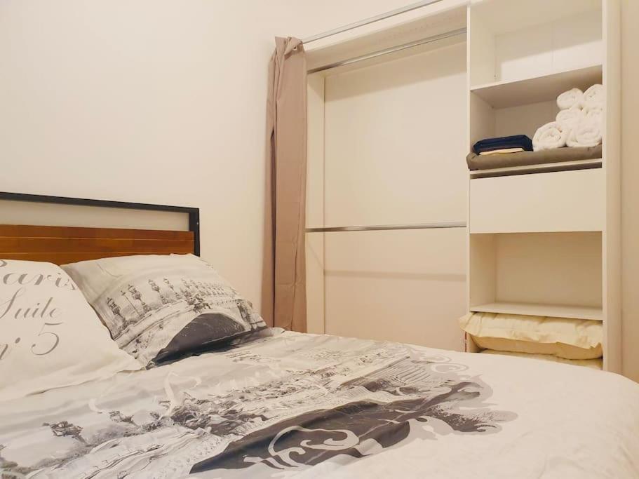 Appartement T2 Aux Portes De Paris Asnières Esterno foto